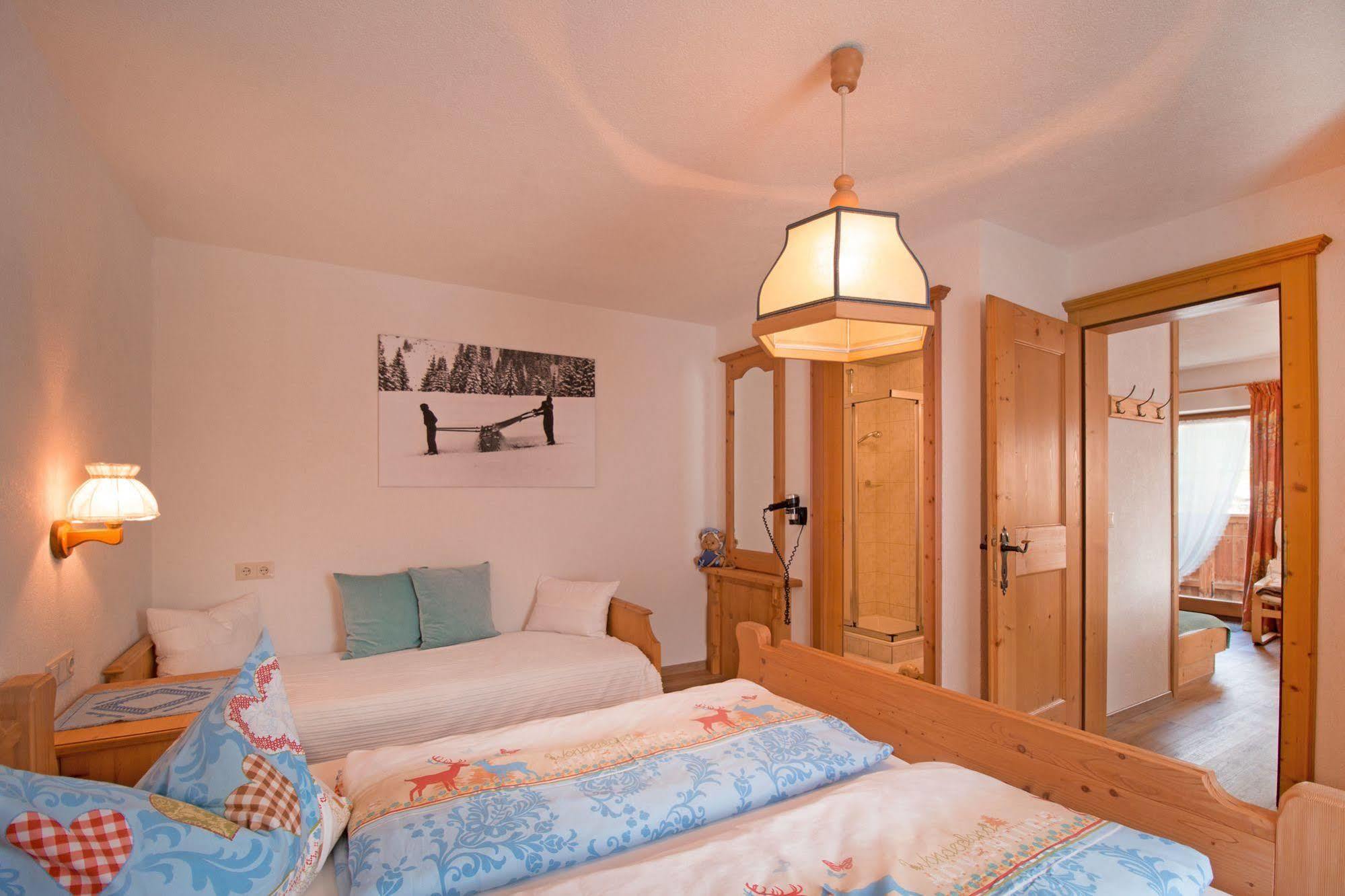 Ferienwohnung Haus Amann Berwang Exterior foto