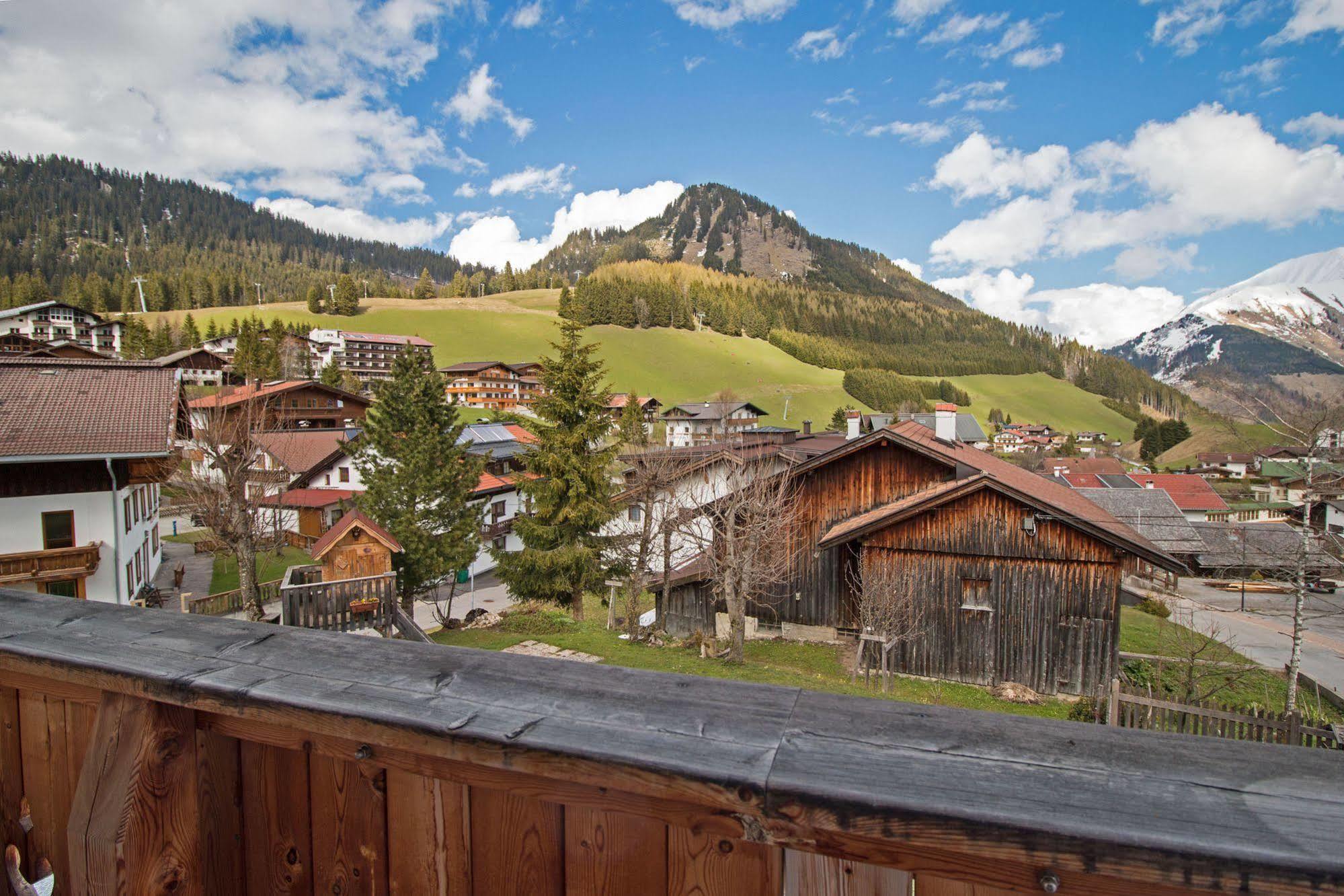 Ferienwohnung Haus Amann Berwang Exterior foto